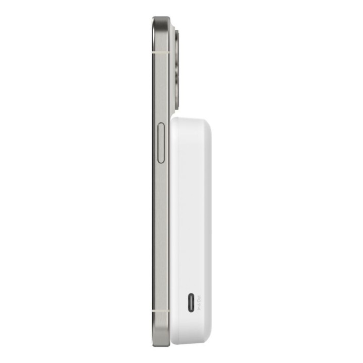 BELKIN 8K QI2 MAGSAFE POWERBANK WITH KICKSTAND WHITE