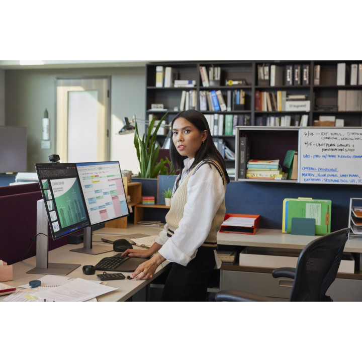 HP INC. HP S7 PRO 724PU WUXGA USB-C 24 1920X1200 3YWOFF