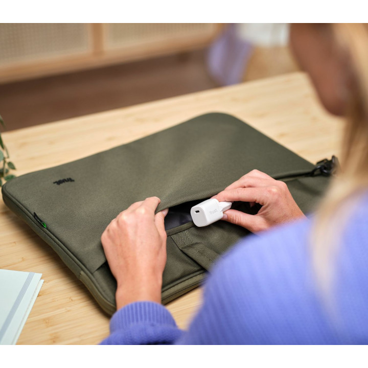 TRUST MAXO 20W USB-C CHARGER WHITE